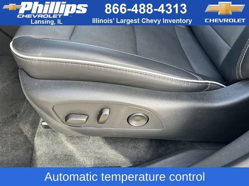 Certified 2025 Buick Enclave Preferred image 17