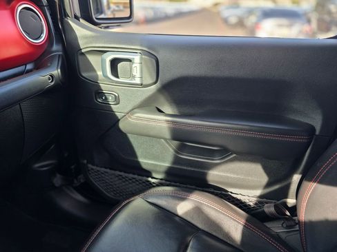 Used 2020 Jeep Gladiator Rubicon image 24