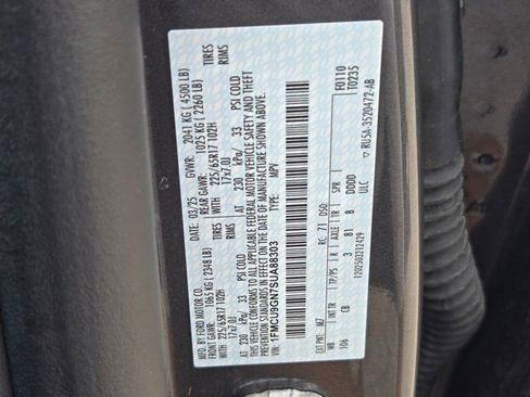 Used 2025 Ford Escape Active AWD/4WD image 33