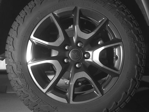 Used 2025 Jeep Compass Trailhawk image 15