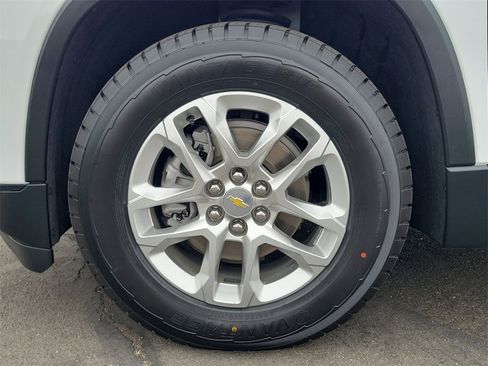 Certified 2021 Chevrolet Traverse LS w/ LPO, Cargo Package image 37