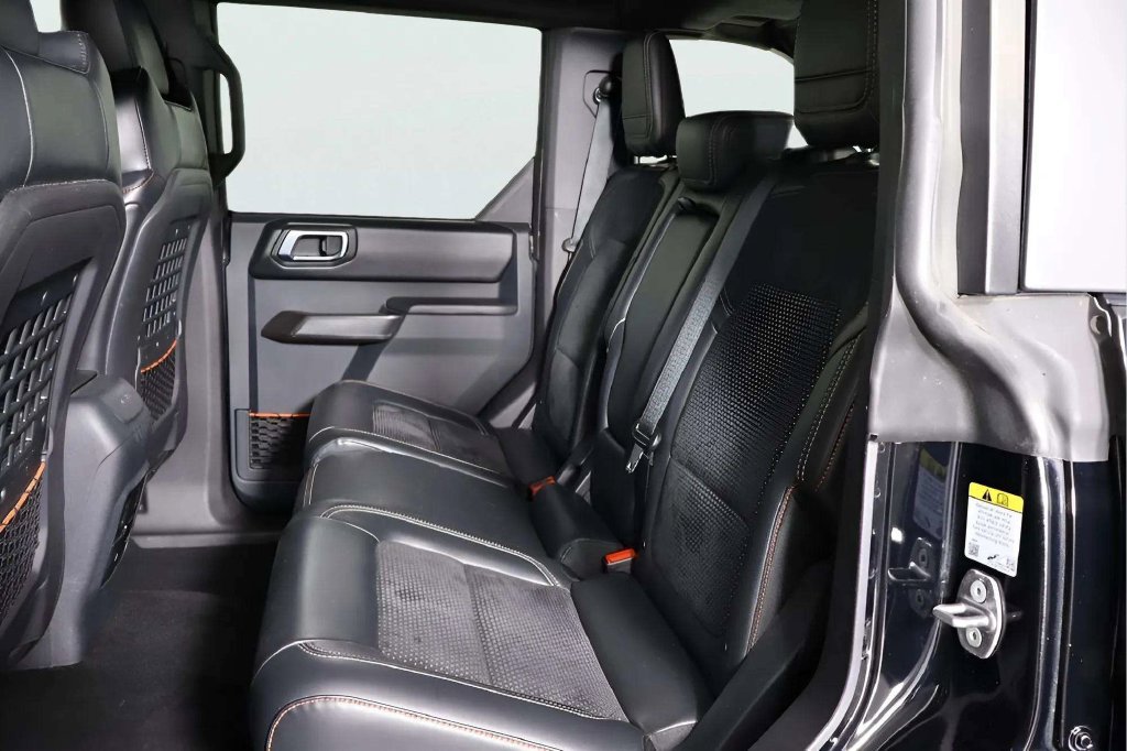 Used 2024 Ford Bronco Raptor w/ Interior Carbon Fiber Pack 6 AWD/4WD image 18