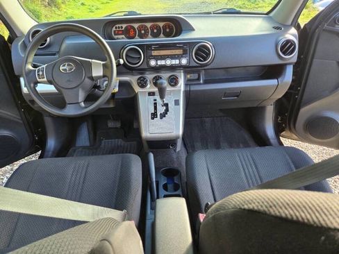 Used 2008 Scion xB image 13