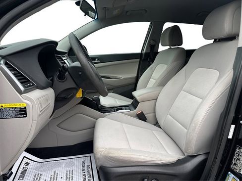 Used 2017 Hyundai Tucson SE image 10