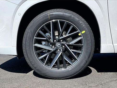 New 2026 Lexus TX 350 AWD image 12