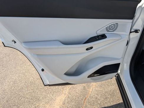 New 2026 Jeep Cherokee Limited AWD/4WD image 27