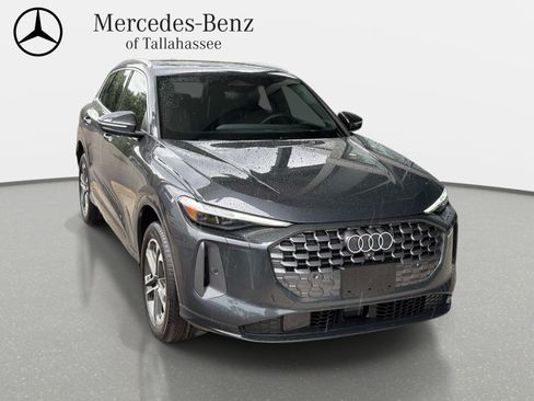 Used 2025 Audi Q5 Premium Plus AWD/4WD image 3