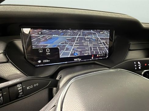 Certified 2025 GMC Acadia Elevation image 19