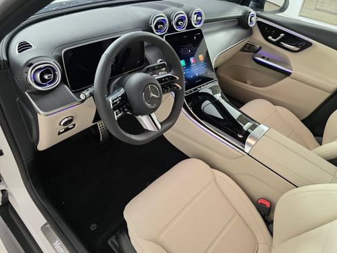 New 2027 Mercedes-Benz GLC 300 image 7