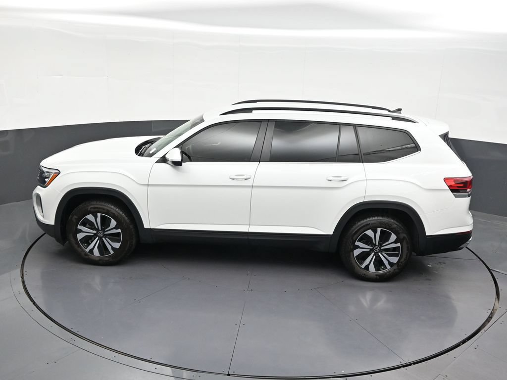 Used 2026 Volkswagen Atlas SE FWD image 16