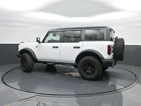 Used 2022 Ford Bronco Badlands image 40