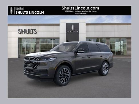 New 2025 Lincoln Navigator Black Label image 1