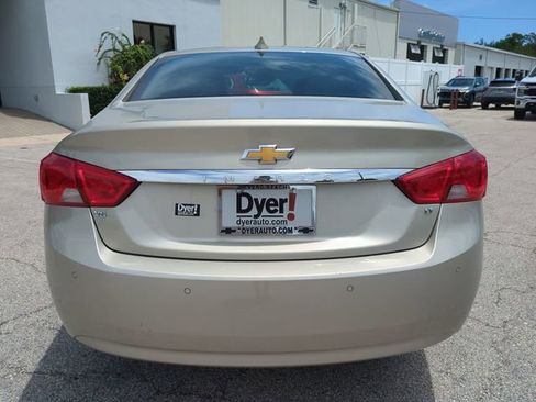 Used 2015 Chevrolet Impala LT w/ Convenience Package FWD image 6