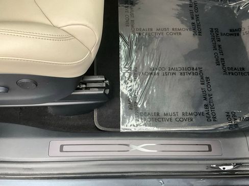 Used 2017 Tesla Model X 75D image 61