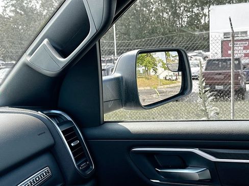New 2026 RAM 1500 4x4 Crew Cab image 23