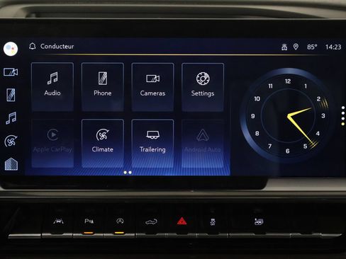 Used 2022 Chevrolet Silverado 1500 High Country w/ High Country Premium Package AWD/4WD image 45