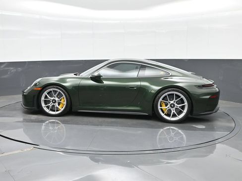 Certified 2026 Porsche 911 GT3 RWD image 2