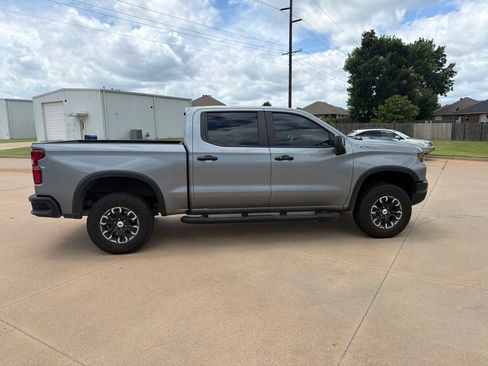 Used 2023 Chevrolet Silverado 1500 ZR2 w/ Technology Package AWD/4WD image 7