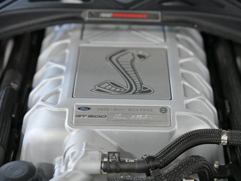 Used 2020 Ford Mustang Shelby GT500 w/ Carbon Fibre Track Pack RWD image 26