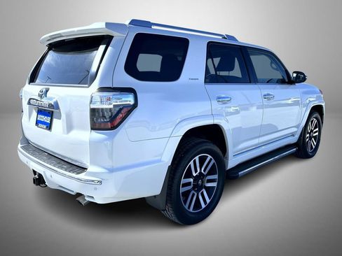 Used 2021 Toyota 4Runner Limited AWD/4WD image 5