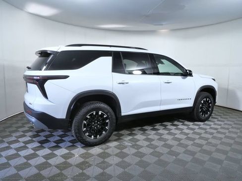 Used 2026 Chevrolet Traverse Z71 w/ Driver Confidence Package AWD/4WD image 8