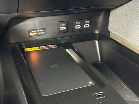 Certified 2025 Toyota Camry LE image 26