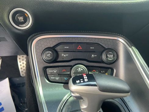 Used 2015 Dodge Challenger SXT Plus RWD image 16