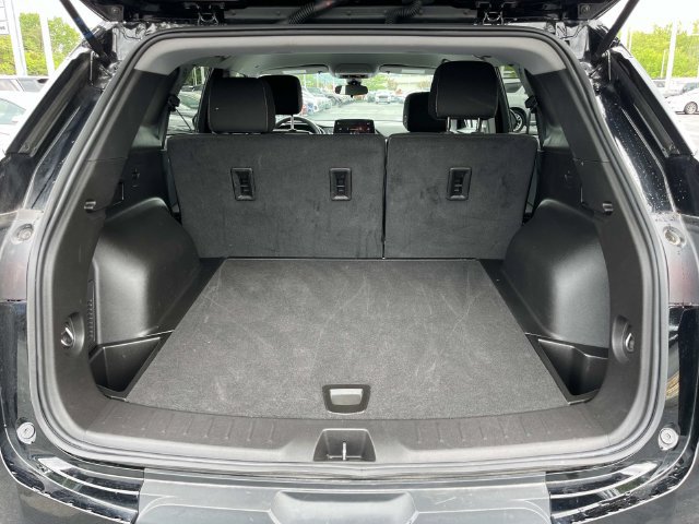 Used 2025 Chevrolet Blazer LT AWD/4WD image 18