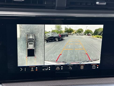 Used 2024 GMC Sierra 1500 Denali w/ Denali Reserve Package AWD/4WD image 27