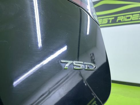 Used 2016 Tesla Model X 75D image 15