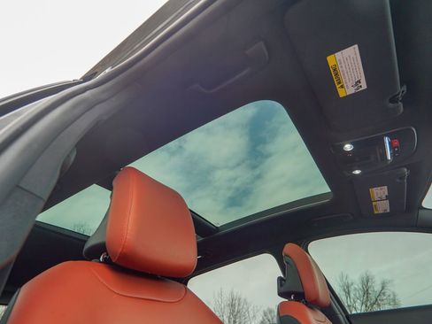 Used 2023 Kia Sportage SX image 33