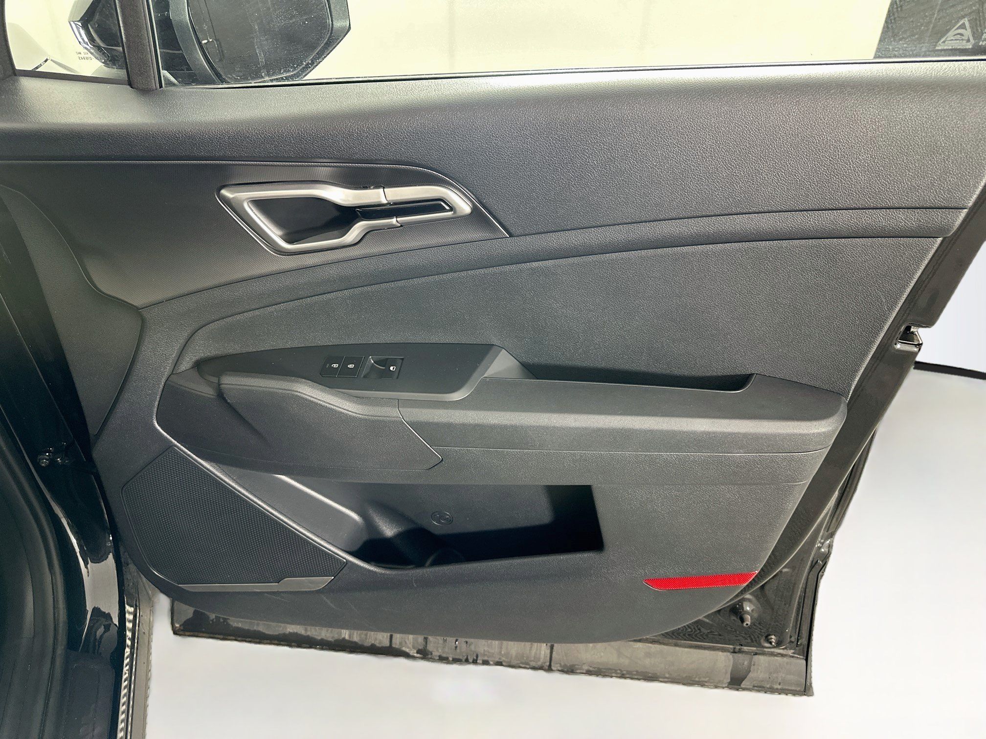 Used 2026 Kia Sportage LX FWD image 30