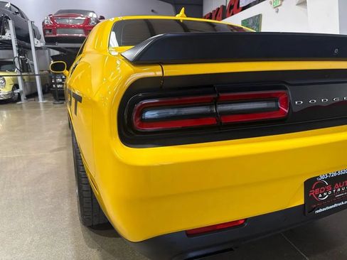 Used 2017 Dodge Challenger SRT Hellcat RWD image 72