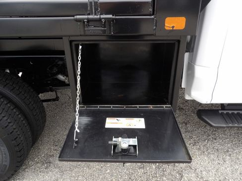 Used 2017 Ford F450 XL RWD image 64