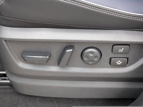 Used 2026 INFINITI QX80 4WD w/ Sport Exterior Package image 23