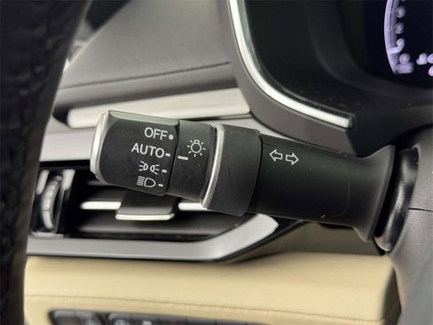 Used 2024 Acura MDX SH-AWD w/ Technology Package image 21