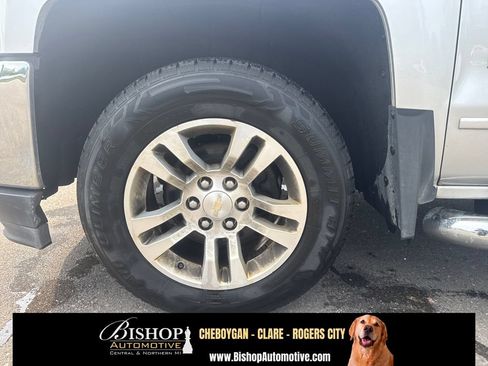 Used 2018 Chevrolet Silverado 1500 LT w/ All Star Edition AWD/4WD image 18