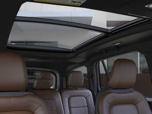 New 2026 Lincoln Aviator Reserve w/ Illumination Package image 22