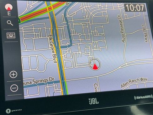 Used 2021 Toyota Camry XLE w/ Navigation Upgrade Package image 46