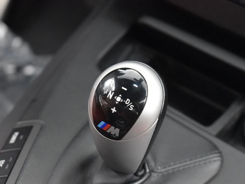 Used 2011 BMW M3 Sedan image 31