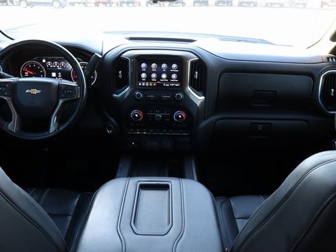 Used 2020 Chevrolet Silverado 1500 High Country w/ Technology Package image 21