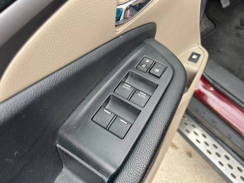 Used 2021 Honda Pilot EX image 11