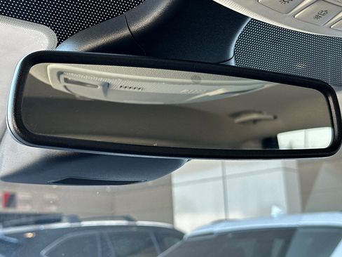 Used 2024 Ford Edge Titanium image 26