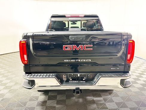 Used 2020 GMC Sierra 1500 SLT w/ SLT Premium Plus Package RWD image 4