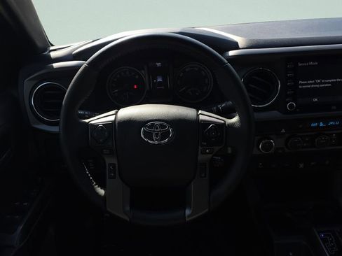 Used 2023 Toyota Tacoma TRD Off-Road w/ TRD Premium Off Road Package image 12