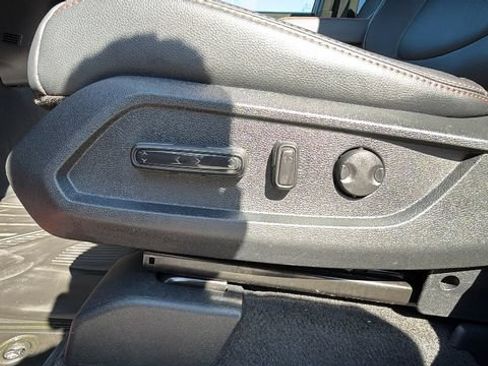 Used 2023 Honda Pilot TrailSport image 20