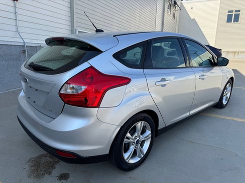 Used 2014 Ford Focus SE image 3