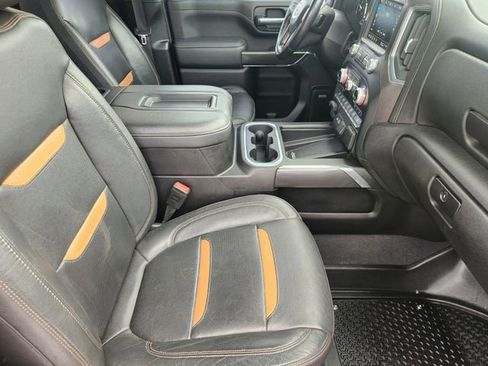 Used 2021 GMC Sierra 2500 AT4 w/ AT4 Premium Plus Package image 11