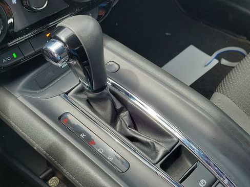 Certified 2022 Honda HR-V Sport image 13