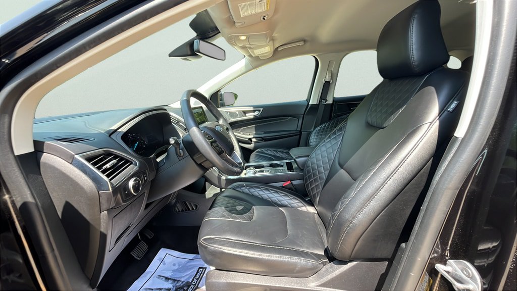 Used 2024 Ford Edge Titanium AWD/4WD image 14